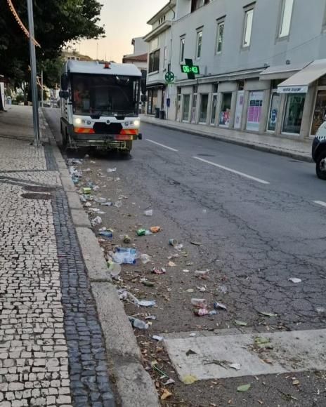 Limpeza após dias de Festa